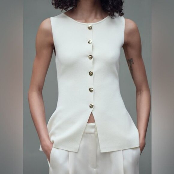 Zara Ivory Knit Top with Metallic Accent - Picture 1 of 16
